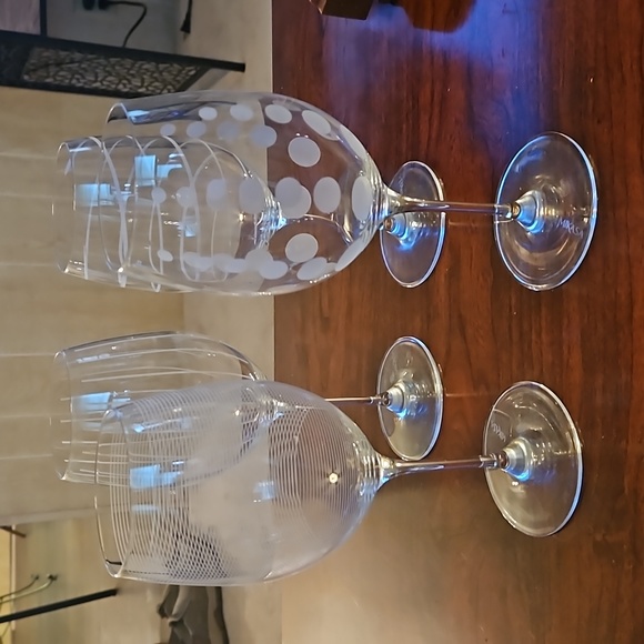 Dining Mikasa Cheers Wine Glasses Set Of 4 Poshmark